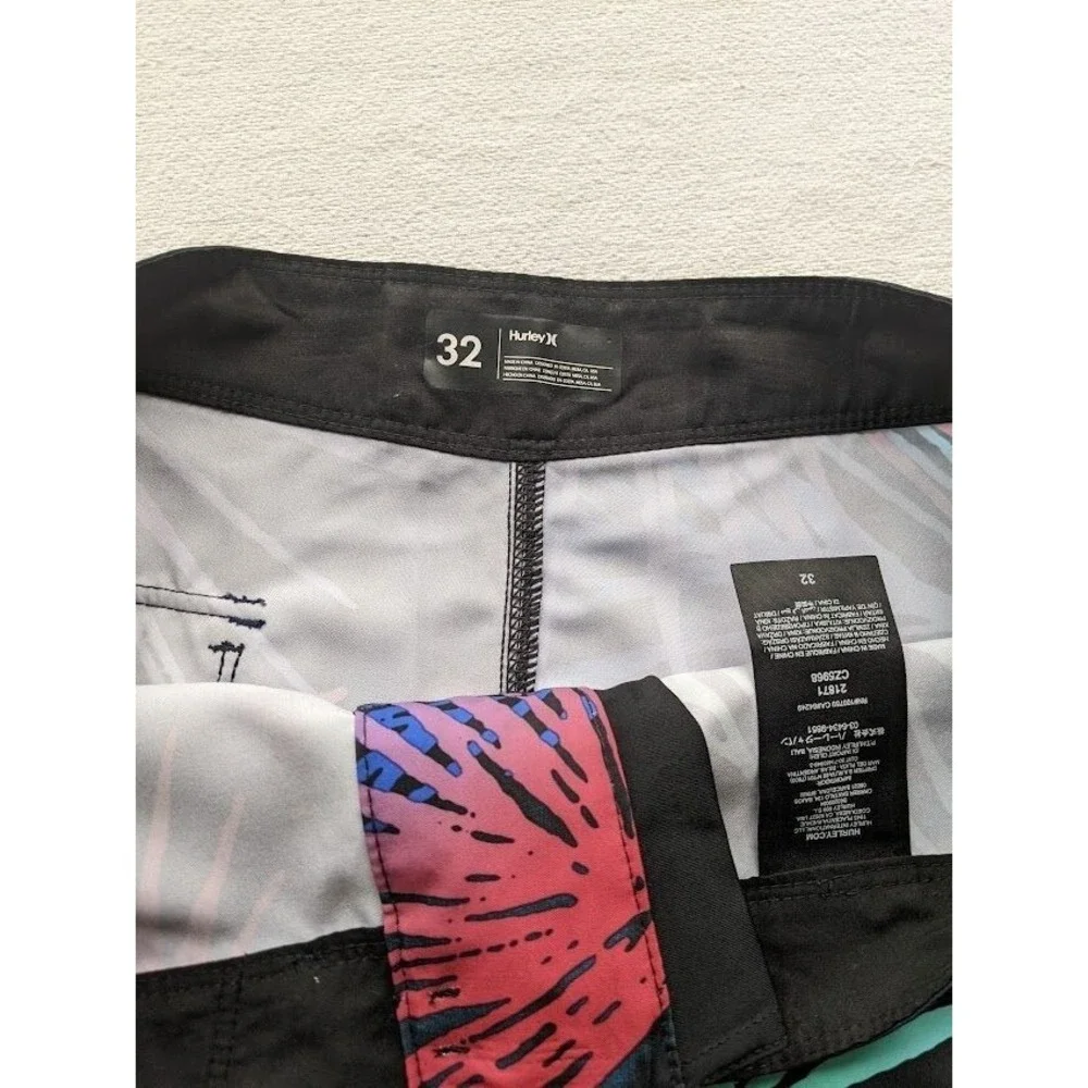 Hurley Boardshorts Men's Size 34 Hawaiian 20